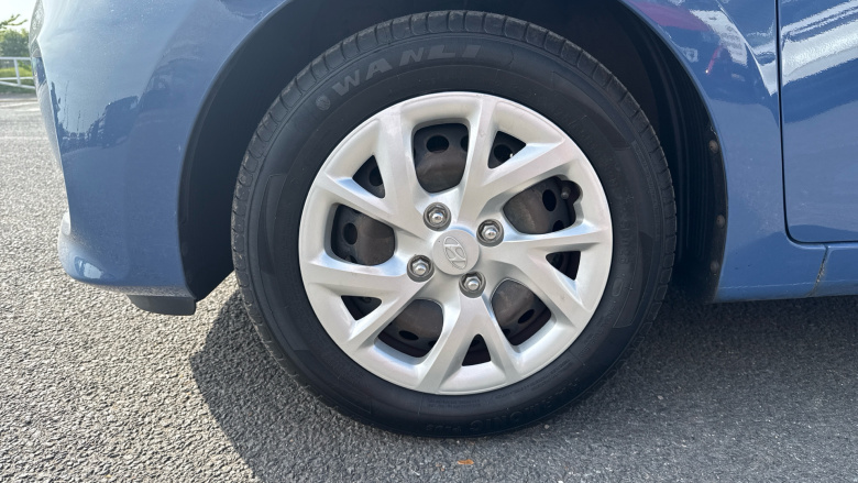 Hyundai i10 1.0 SE 5dr Petrol Hatchback